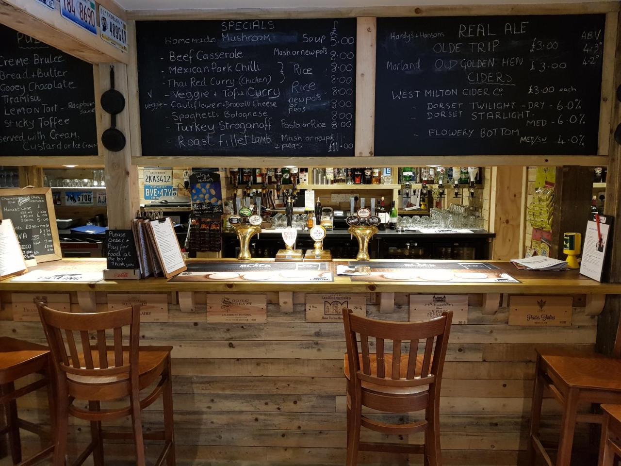 The Rivers Arms 도체스터도싯 외부 사진